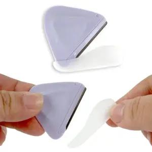 휴대용 미니 눈썹 정리칼 소형 면도기 삼각형 다듬기 칼 (WFJ6V98)