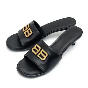 발렌시아가 BB로 램스킨 샌들 722309 WBCW1 1080