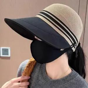 넓은챙 마스크걸이 보닛햇 니트