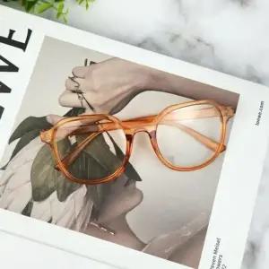 데일리 뿔테 안경 오렌지 남자 가벼운 안경테 (WFK90GZ)