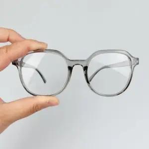 데일리 뿔테 안경 그레이 남자 가벼운 안경테 (WFK90GX)