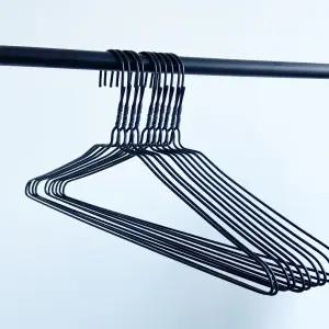 세탁소 기본 꽈배기 옷걸이 40cm 100개 검정