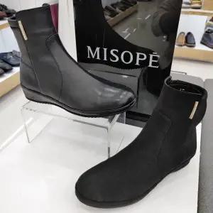 [미소페]여성 초경량 웨지 삭스 앵클 부츠 (3cm) 112146016_JK