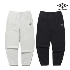 [엄브로] 25FW 매장판 공용 바지 에센셜 기모 루즈 조거 팬츠 UQ423CFPO1