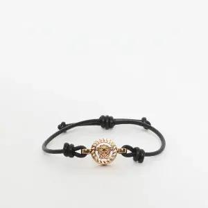 베르사체 26SS 메두사 메탈 레더 공용 팔찌 1019668 1A00637 1B00V