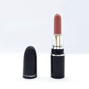 [판촉도매/백화점제품/당일보냄] MAC 맥 미니 러스터글래스 립스틱 1.5g 샤인 (28년2월)