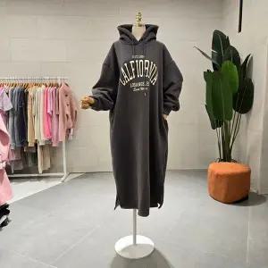 [대구백화점] [에잇컨셉]루즈핏  기모 이스트 롱 후드원피스(C24K7FOP021)