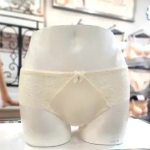 [에블린][에블린] 에블린 심플블린 헴팬티 3colors EBWQE4930M (P003695992)