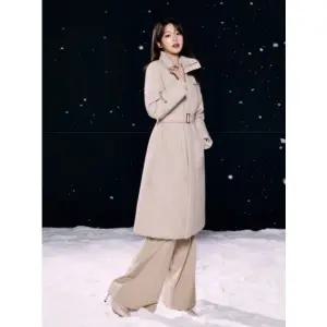 [아이더](마산점)출고가 479,000원 (장원영착용TV광고) 캐시미어 코트 여성 윈드스토퍼 롱 다운 자켓 DW...