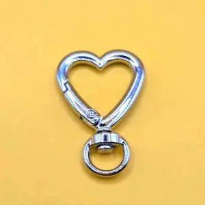 핫아이템 하트 실버 세일 연결키링 버클 패션 (WFJSQLA)