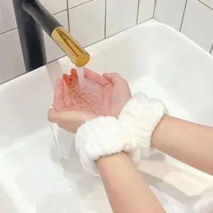 세안손목밴드 세수 물흘러내림방지 흡수형 손목밴드 (WFKAEG2)