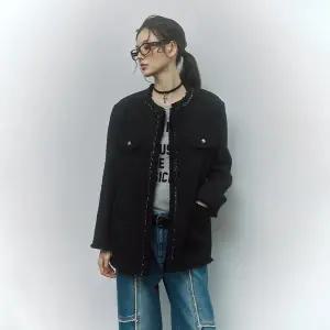 [LAP](대구신세계)수술장식 오버핏 트위드자켓 AR4WJA65