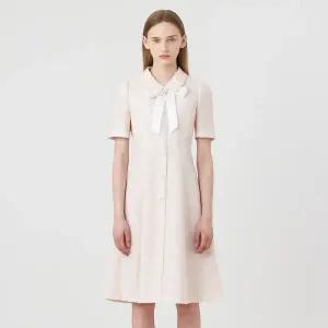 [롯데백화점]케네스레이디 베스티 리본타이 원피스 (EWOPOE02)