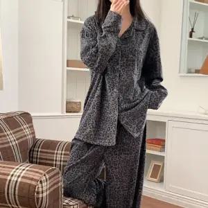 [양기모] 레오파드 피치기모 파자마 상하세트 2901