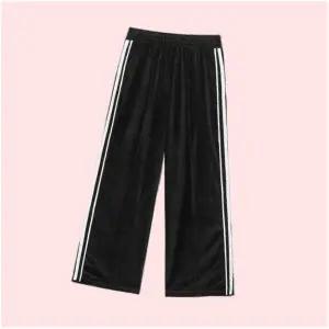 에잇세컨즈 벨벳 트랙 팬츠 바지 하의 블랙 4492543