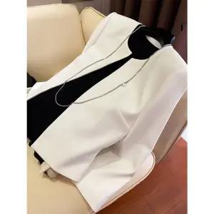 여성 오늘도예쁜 정장 자켓 러블리 화이트 노카라 코트 가을 봄 숏 상의 OOTD4