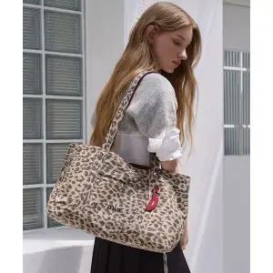 무르 MUR 가방 숄더백 [혜지투즈 PICK]Reversible Polar totebag(5컬러 )