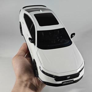 1:18 혼다 어코드 B 클래스 세단 합금 다이캐스트 모델 취미 장식용 고급 소년 선물