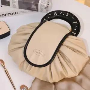 [라일리] Rly 화장품 파우치 보관파우치 짐정리파우치 화장품가방  44243411)