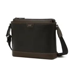 닥스 액세서리 26SS 블랙 로고장식 소가죽 크로스백 DBBA6E042BK