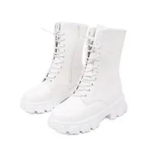 DWNEW-303 레이스업워커 W9A4B71