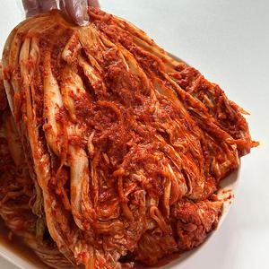 자연한입 맛있게 매운 국산 배추 김치 당일제조 10kg