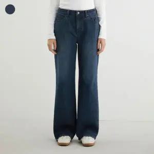 [게스진]게스 YP4D9185 여성 기모 D톤 와이드 데님 팬츠