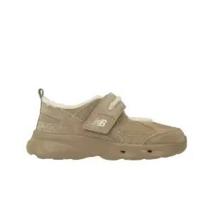 뉴발란스 윈터 브리즈 베이지 메리제인 겨울샌들 방한화 SD2205BE