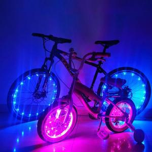 다채로운 방수 LED 자전거 휠 조명 전방 및 후방 스포크 사이클링 장식 타이어 스트립 액세서리