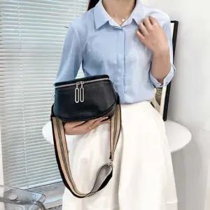 시아소가죽 크로스백 (WFJ66OF)