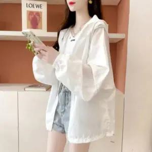 바람막이 후드 여성 점퍼 오버핏 긴팔 화이트 (WFKAZA0)