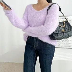 겨울니트 루즈핏니트 여성 글로시 여자루즈 여성니트 부클퍼니트 루즈