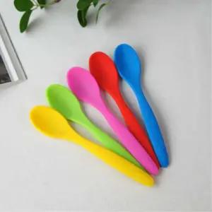 어린이용 부드러운 실리콘 컬러스푼 유아선물 키즈식기 아기이유식 아동수저