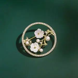 [하프클럽/]실속형 원형 꽃 매화 자개 진주 옷핀 브로치 미니 단아한