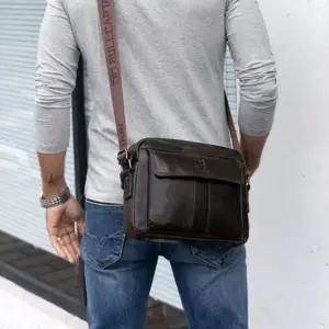 [하프클럽/]불캡틴 기본 035 소가죽 천연 모던 대용량 크로스백