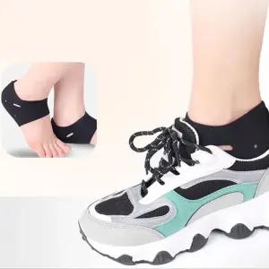 발뒷꿈치 패드 뒷꿈치 갈라짐 각질 보습 양말 발각질 발뒤꿈치패드