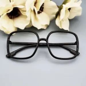 뿔테 블랙 왕 패션 (WFKBJXA)