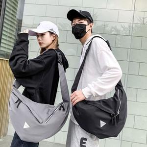 [신세계몰]패션소품 남여공용 빅사이즈 커플 아이탬 숄더 크로스 바디백