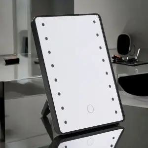 GDM 블랙라인 스타일 3단 LED 조명 거울 WFG9Z6O