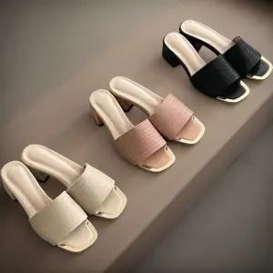 여성용 일상 탄탄 가죽 오픈토 플랫폼 샌들