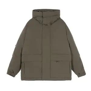 [게스] 남성 패딩 인퀄팅 구스 딥카키 MN4W5873 D