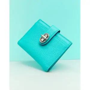 [롯데백화점]질스튜어트 [선물포장+쇼핑백][지폐수납가능]터키쉬블루 가죽 베루형 지갑 JAWA5F034T2