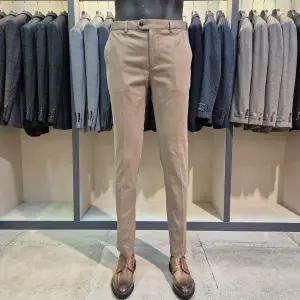 [바쏘](마산점)가을 겨울 히든 허리밴드 스판 남성면바지 [다크 베이지]