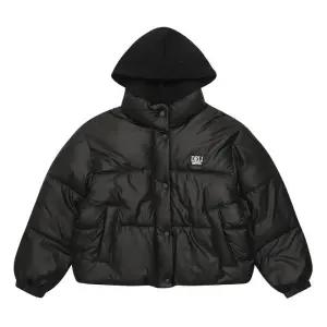 소이 HC22 글로시 크롭 웰론점퍼 여아 겨울용 블랙 광택 크롭 박스핏 스트링 후두탈착