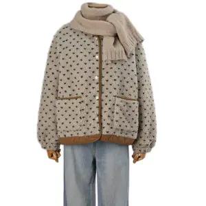 [쉬즈넘버나인]폴스 도트패턴 덤블 후리스 자켓