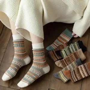 면100% 여성 노르딕 자카드 양말 가을 겨울 중목 장목 빈티지 레트로 선물 판촉물 답례품