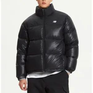 [아웃도어스/뉴발란스]UNI액티브 하이퍼 숏 구스다운 NBNPE41123-G2