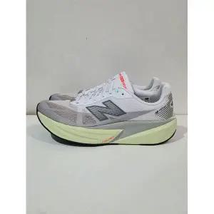 [뉴발란스][국내매장판] 뉴발란스 러닝 퓨어셀 V5 MFCXLD5 (남성, 2E)