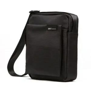 [하프클럽/]남성 기본 캐주얼 메신저백 작은 모던 가방 신상 보조