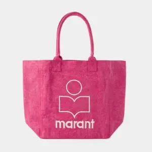 이자벨마랑 로고 프린트 레크탱귤러 베이스 옌키 쇼퍼백 24PPM0001FAA1X19M 40PK